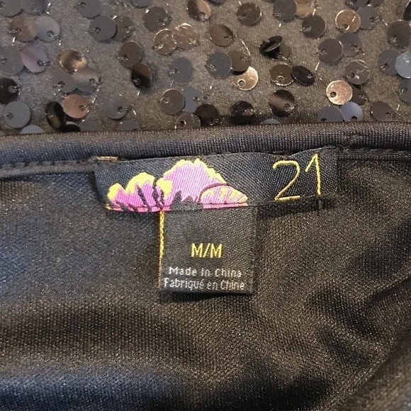 21 MEDIUM BLACK SEQUINS STRAPPY DRESS - Picture 7 of 10